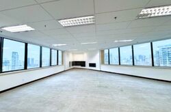 United Square (D11), Office #469334871